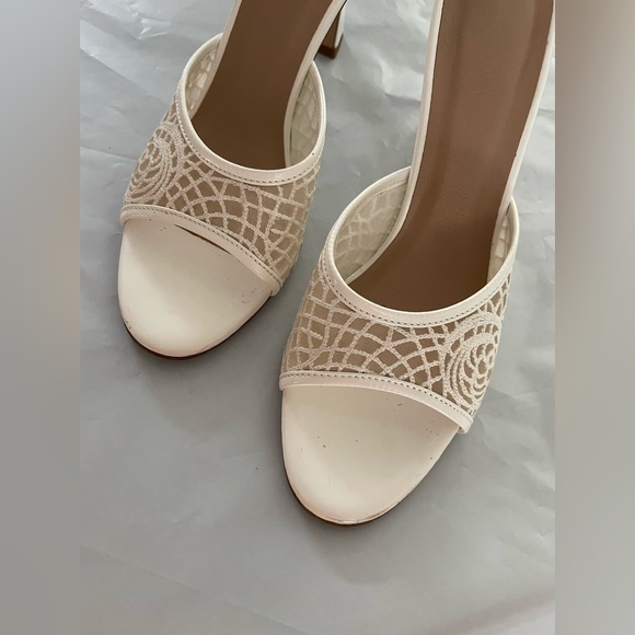 ATANA Crochet Mule 85 White Patent. - Picture 2 of 8